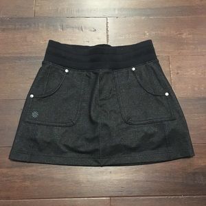 NWOT charcoal athletic skirt with undershorts